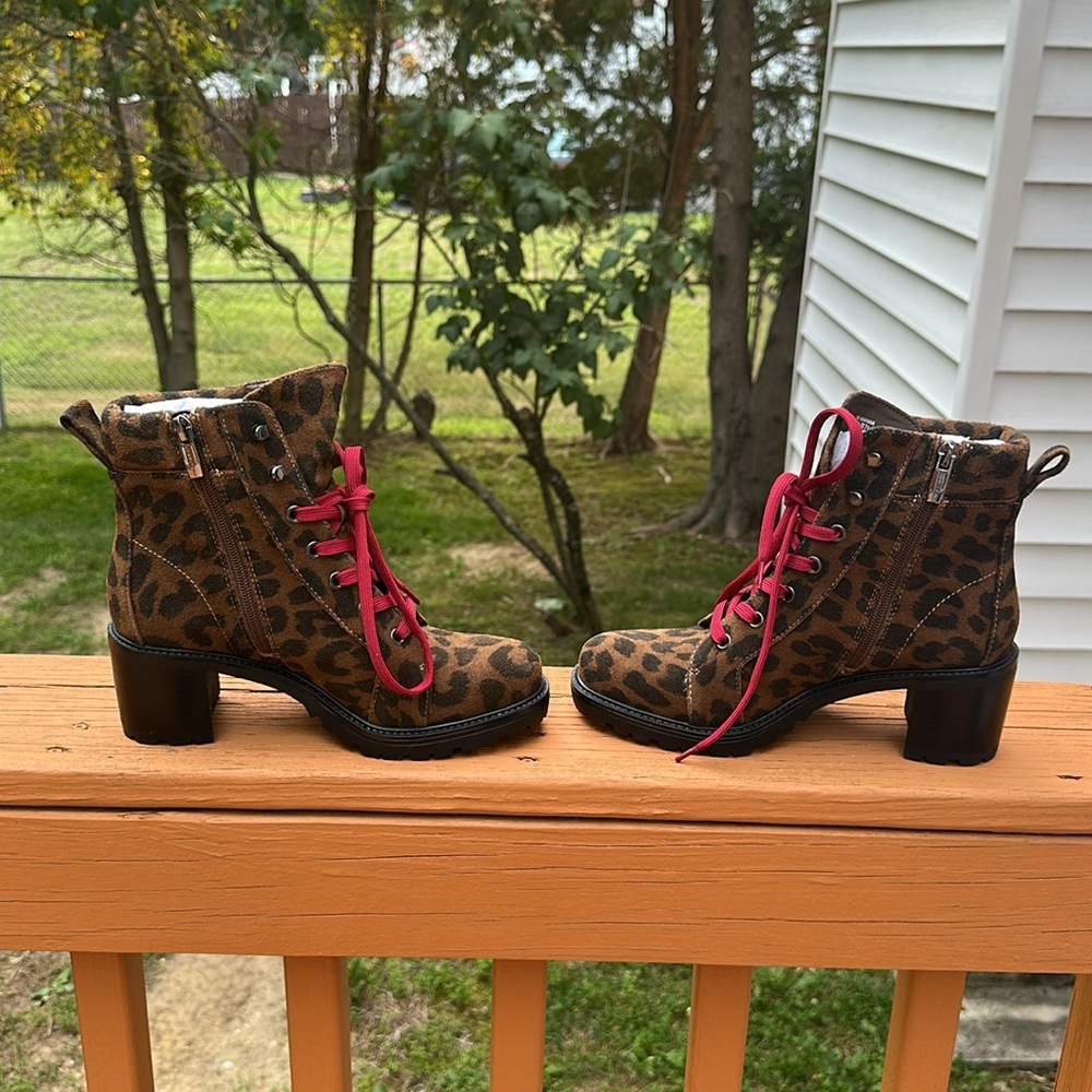 Vince Camuto Leather Lace-Up Ankle Boots Gaviana Leopard